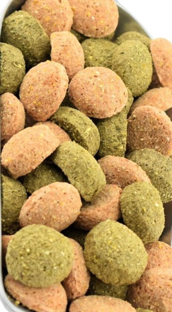 Leckerlies, Pferdeleckerlies Kräuter und Karotte 10 kg gemischt in einer Packung, Leckerlies für Pferde, Ponys