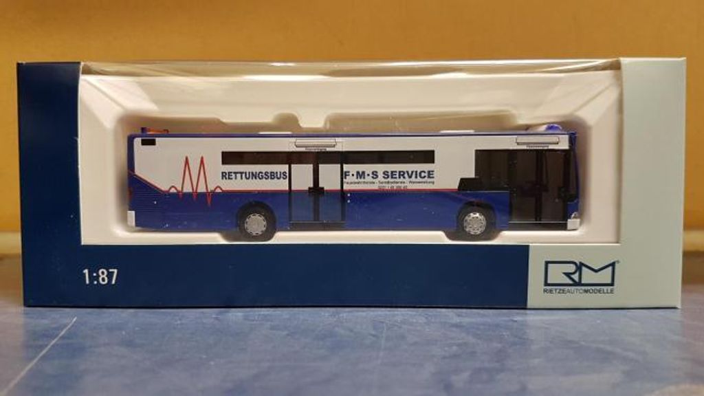 Rietze Stadtbus Citaro MB O 530 E4 Fire & Medical Service Produktbild 