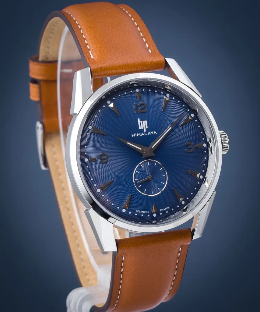 Montre analogique LIP pour adulte élégante avec bracelet en cuir noir