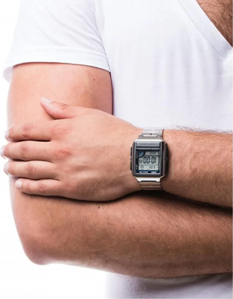 Casio Wave Ceptor WV-59RD-1AEF: Eleganza Argento e Precisione Atomica - 11