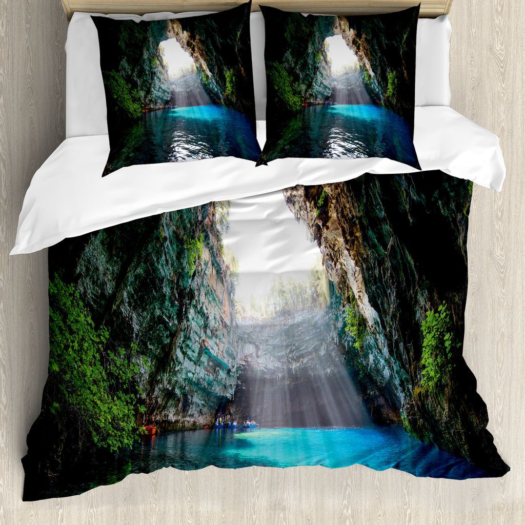 ABAKUHAUS Höhle Bettbezug, Melissani See Kefalonia, Milbensicher Allergiker geeignet mit Kissenbezügen, 200 cm x 200 cm - 80 x 80 cm, Mehrfarbig