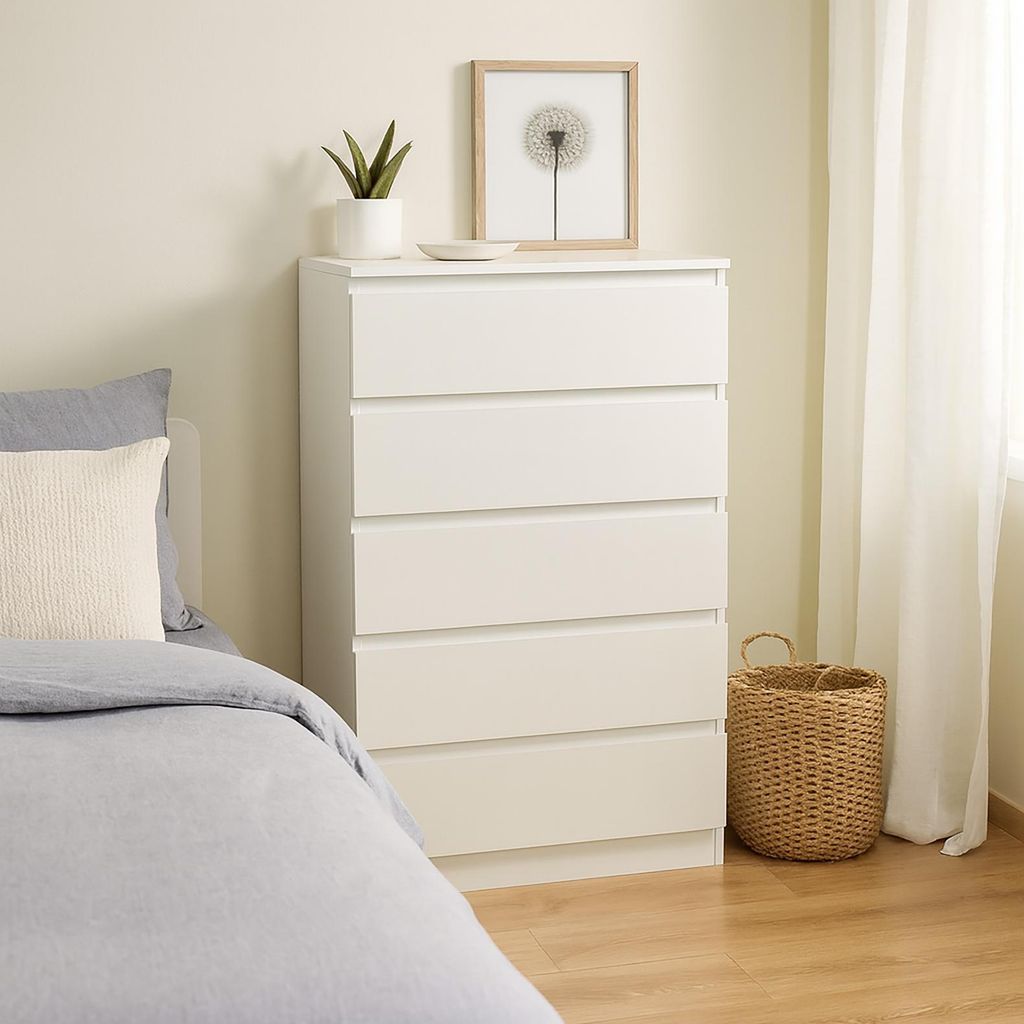 Kommode in weiß mit 5 grifflosen Schubladen Modernes Design und viel Stauraum