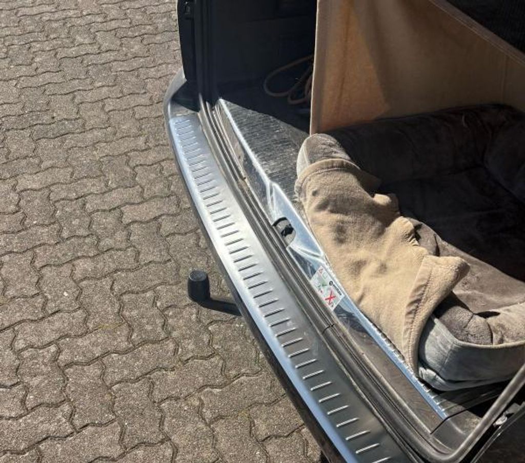 Ladekantenschutz Matt passend für VW Touran 4 Typ 5T 2015-