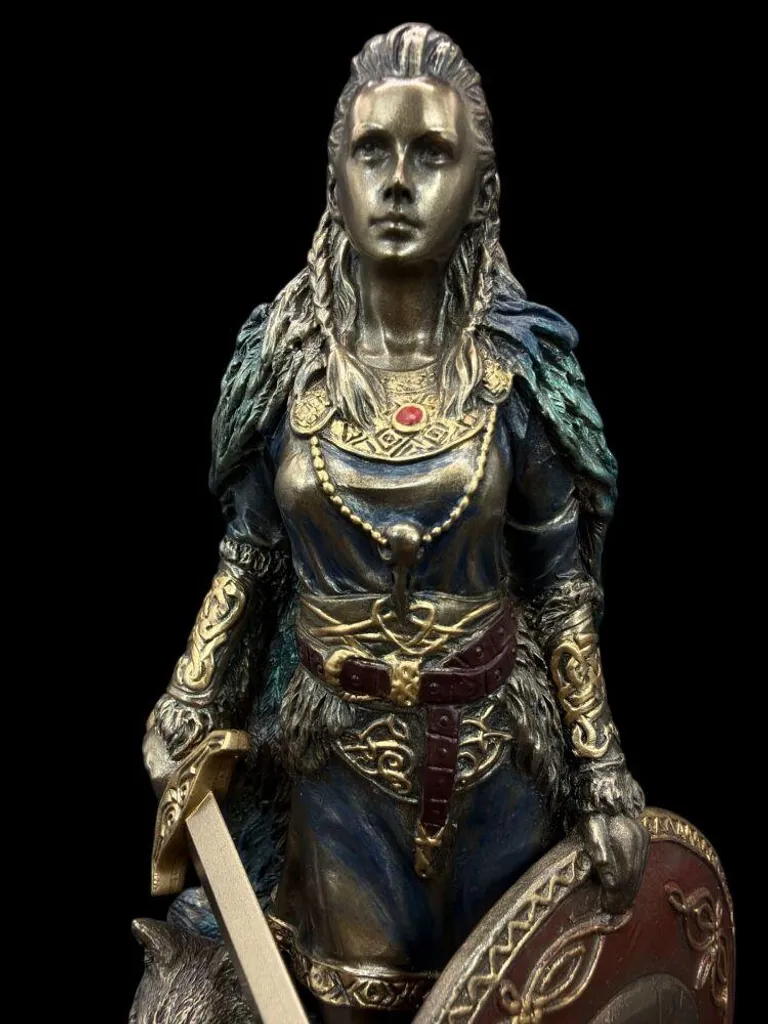 Déco salon originale statue Freya aspect bronze pour espace vide - 8