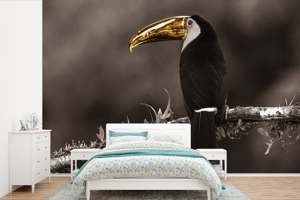 MuchoWow Fototapete für Wohnzimmer oder Schlafzimmer Wandtapete Vinyl Motivtapete Vogel - Tukan - Gold - Schwarz - 330x220 cm - Fototapeten