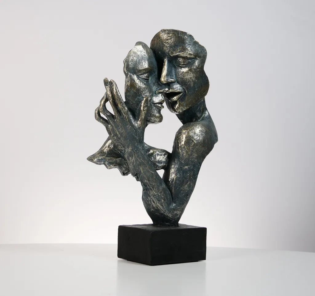 Scultura FaceS Volti Innamorati - Arte Moderna per Emozioni Quotidiane