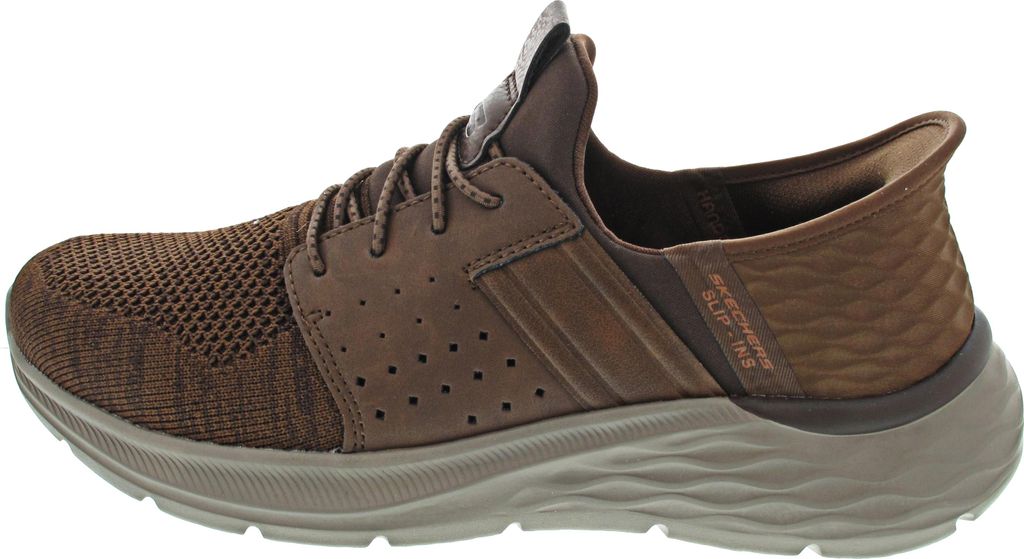 SKECHERS GARNER - NEWICK, bruin Productafbeelding 