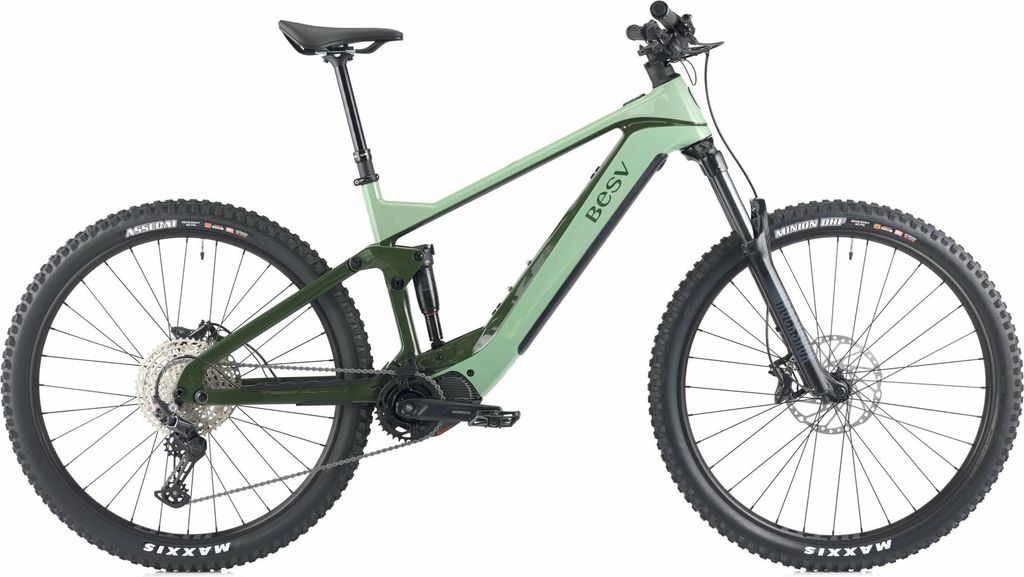 TCA 1.3 in bright and dark ceramic green