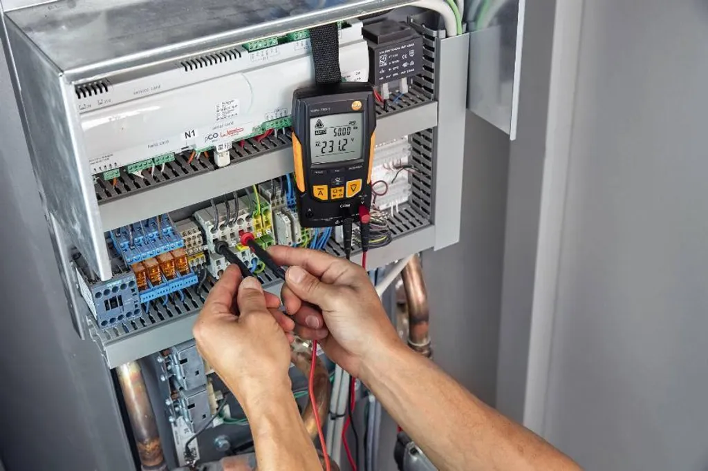 Testo 760-1 Multimètre TRMS 600V avec Reconnaissance de Paramètres - 2