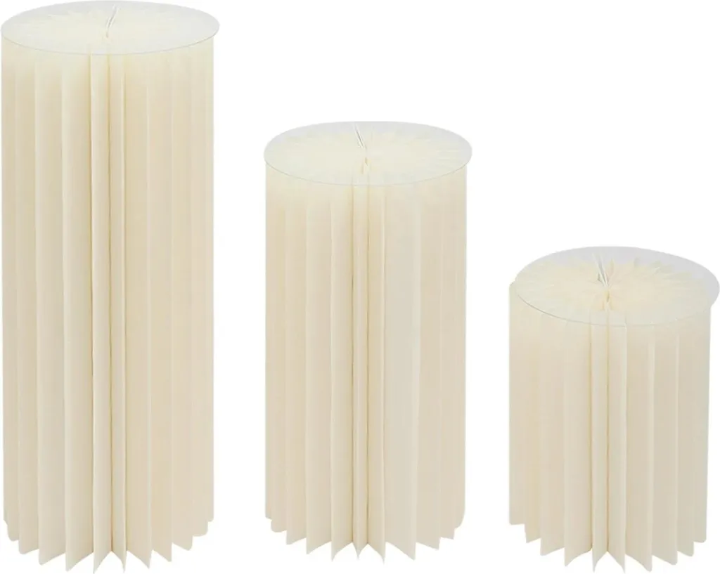 Composition florale blanche sans entretien matériau durable réaliste