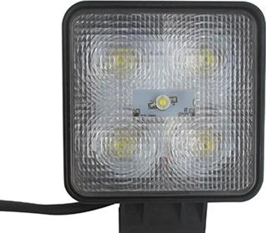 Éclairage LED de Chantier Bi-voltage 10-30V pour Manœuvres de Nuit 15W