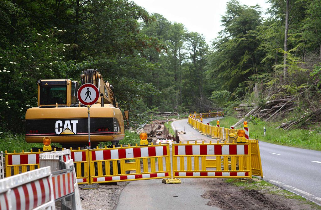 hansepuzzle 12895 - Baustelle Puzzle, 500 Teile, Industrie, 46,0 x 30,0cm mit hochwertiger Aufbewahrung, Kartonbox und wiederverschließbarem Beutel