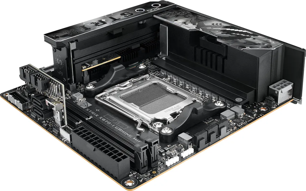 ASUS ROG STRIX X870-I Carte Mère AM5 Idéale pour PC Gaming Compact