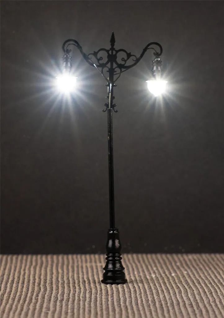 Lanterne à LED Faller 180106 éclairage blanc chaud pour décor HO 1/87