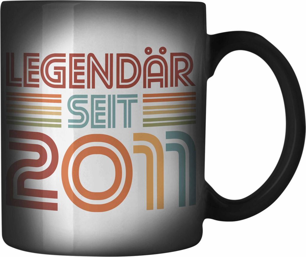 Trendation - 10. Geburtstag Farbwechsel Zauber-Tasse Jungs Jungen Geschenk Geschenkidee Kakaobecher Legendär Seit 2011 Lustig Witzig Spruch (Schwarz)