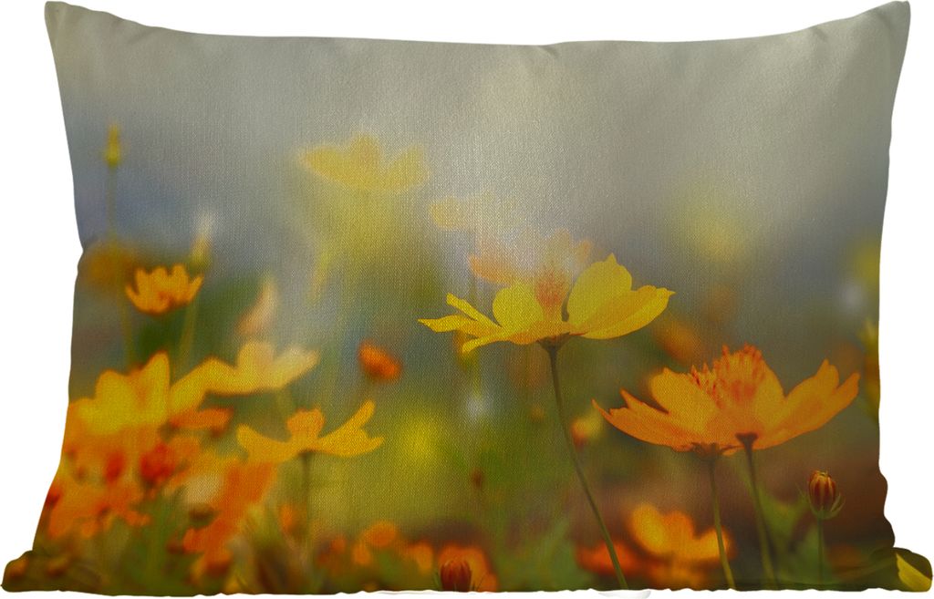 MuchoWow Outdoor Kissen - Blumen - Landschaft - Gelb - 50x30 cm - Wetterfest - Lounge Kissen - Sofa kissen - Wohnzimmer Dekoration