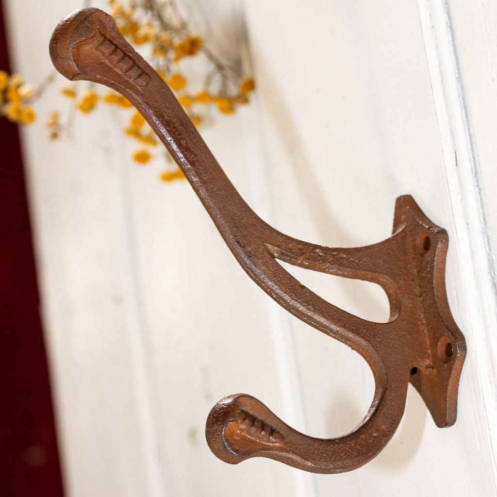 Garderobenhaken aus Eisen, Kleiderhaken im antikem Design, Eisen-rostig