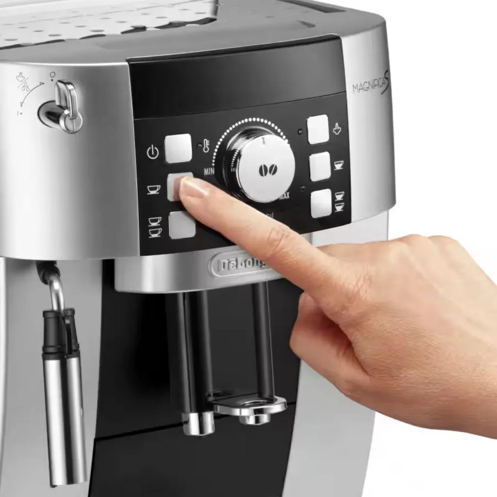 DeLonghi Magnifica S ECAM 21.117.SB Machine à café grain argent et noir