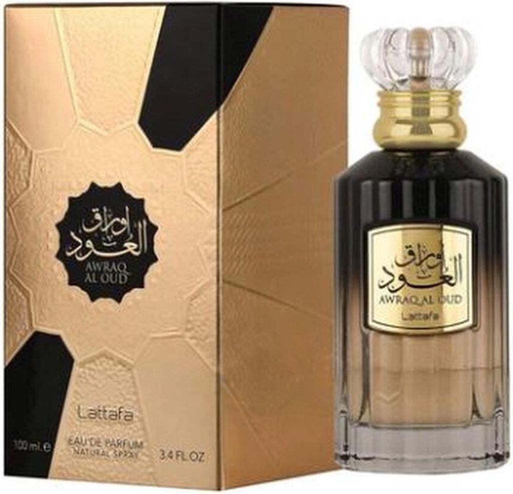 A perfume bottle and its box are displayed side-by-side against a white background.