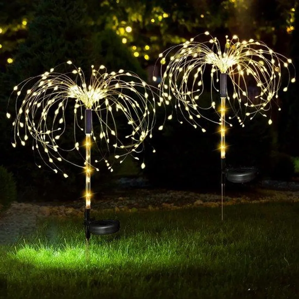 Lampes solaires d'extérieur : fini les factures avec cet éclairage de jardin