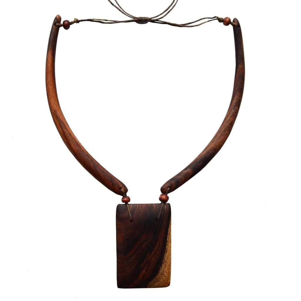 Collana I Collana in materiale naturale I Gioielli in legno, motivo 3