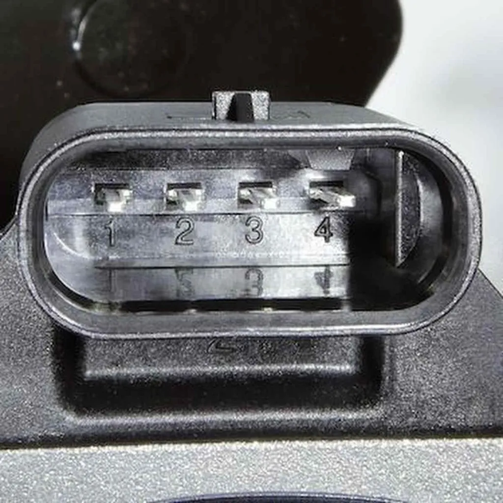 Réparer surchauffe moteur Chrysler : Pompe à eau 12V PIERBURG fiable