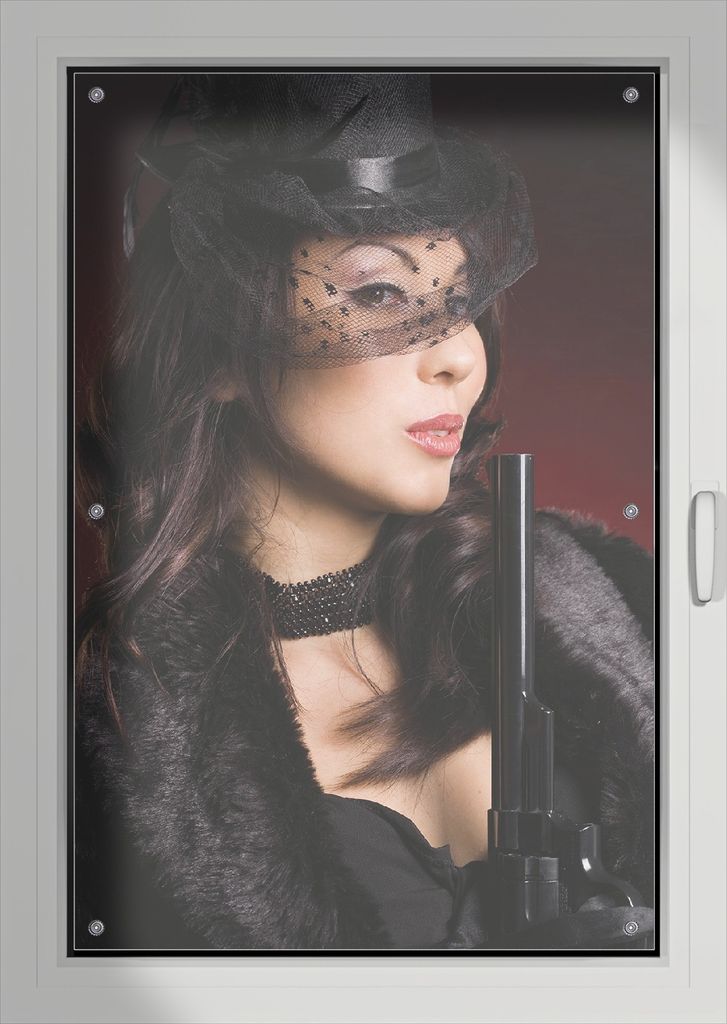 Wallario Lichtschutzbild, Dekorativer Sichtschutz Sonnenschutz 76 x 115 cm mit Motiv: Lady in Black - Sexy Dame mit gefährlichem Charme - Verdunkl...
