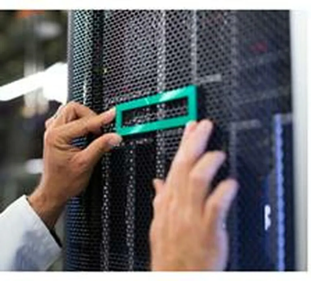 Câble de données SATA interne HPE P48918-B21 pour baie de stockage SFF
