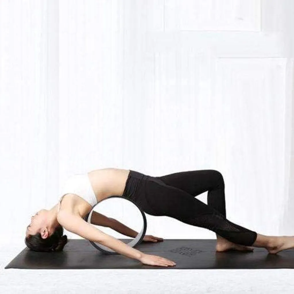 Anneau de Yoga Noir 33x5 pouces - Accessoire Fitness pour Dos et Souplesse