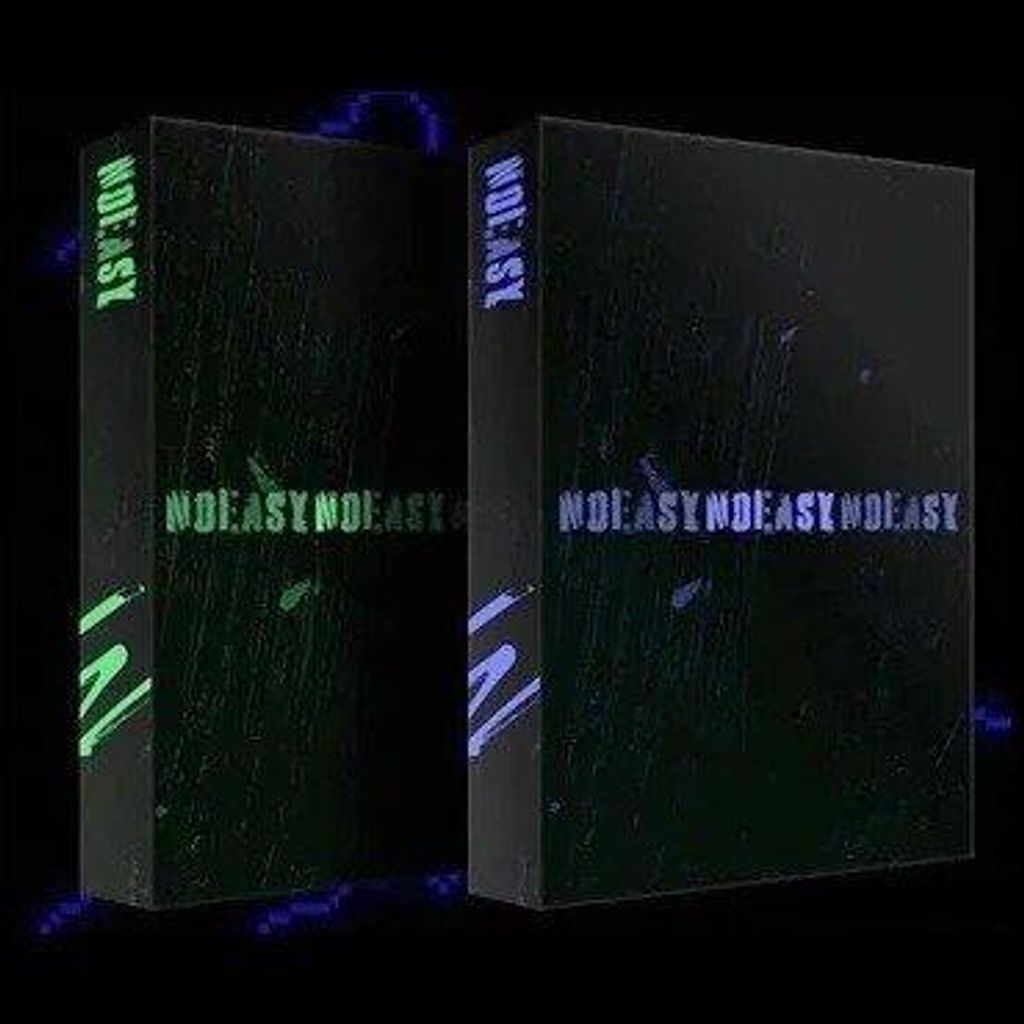 Stray Kids - Noeasy (Photobook + Lyrics Book) (CD)
