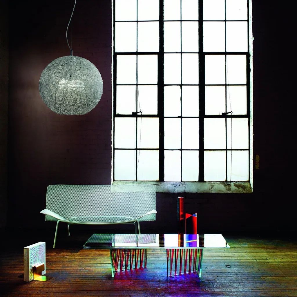 Suspension Ninea Grise - Solution Éclairage Moderne pour Plafond Trop Bas