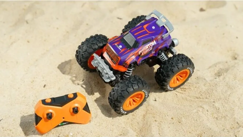 Silverlit EXOST Phantom Race 20289 : Voiture de Course Télécommandée - 7