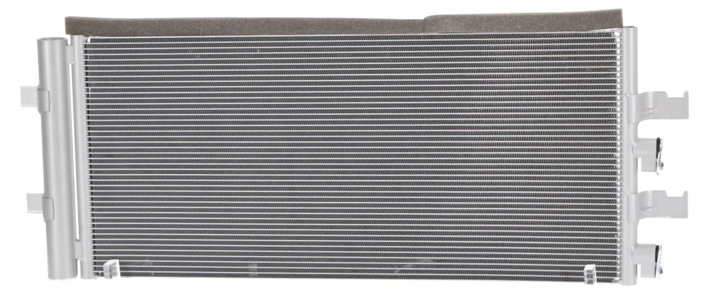 Condenseur de clim anti-fuite pour BMW Série 1 F40 hayon