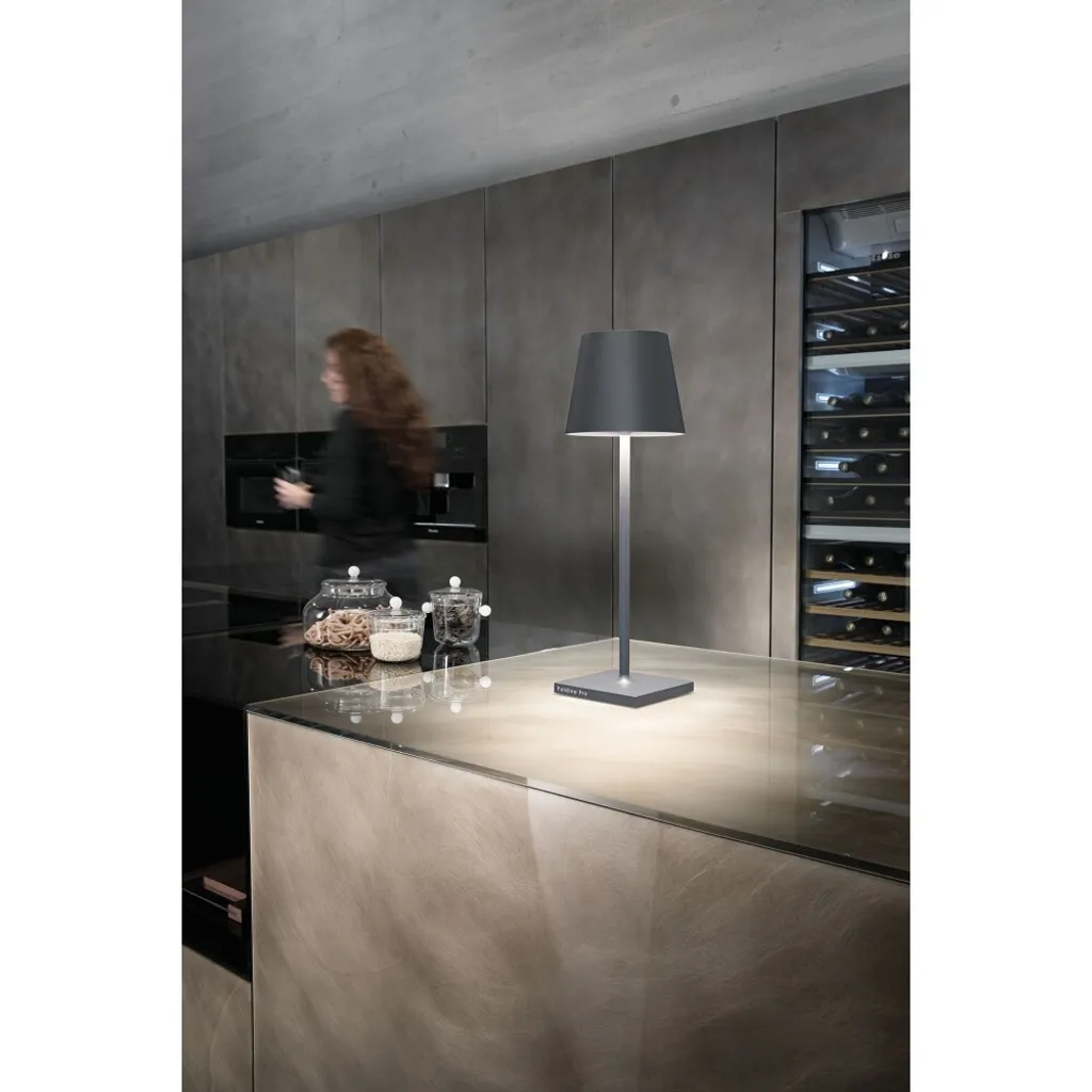 Lampe nomade pour bureau et lecture Poldina L Desk LED tactile et sans fil