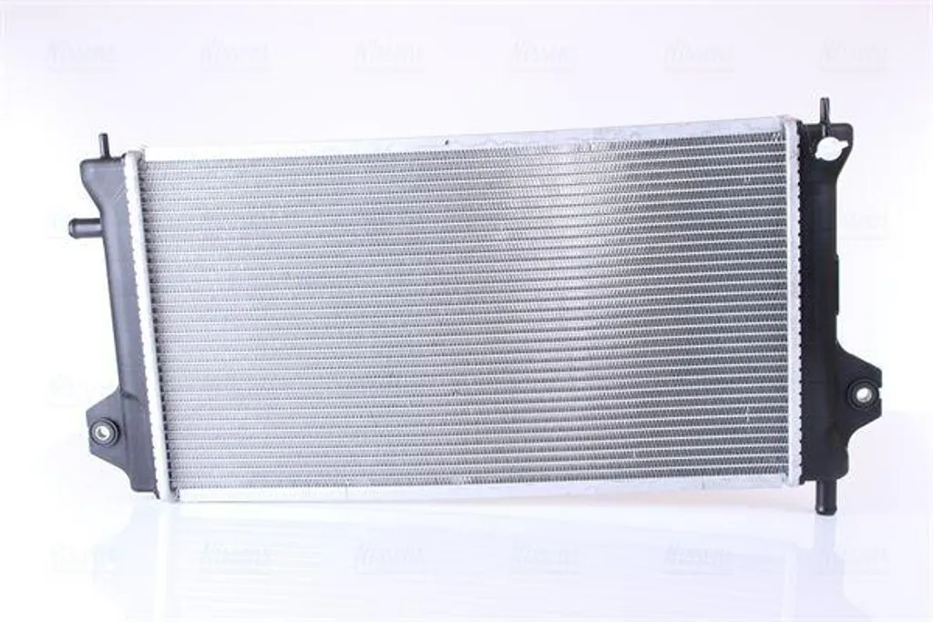 Radiateur de refroidissement moteur 1350A637 compatible Outlander