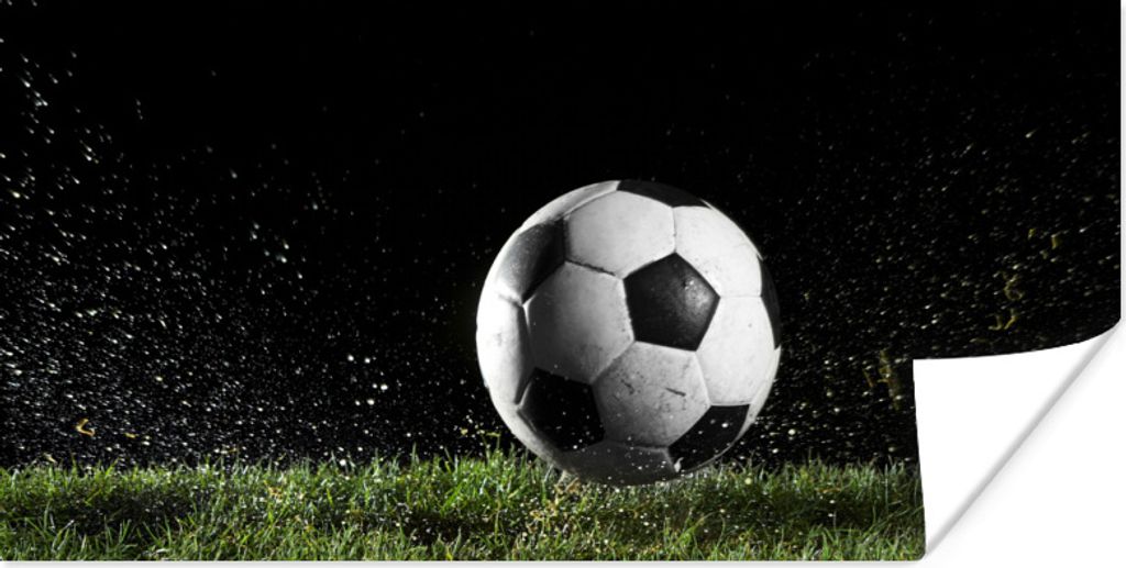 MuchoWow Poster Fußball auf der Wiese 160x80 cm - Foto Poster
