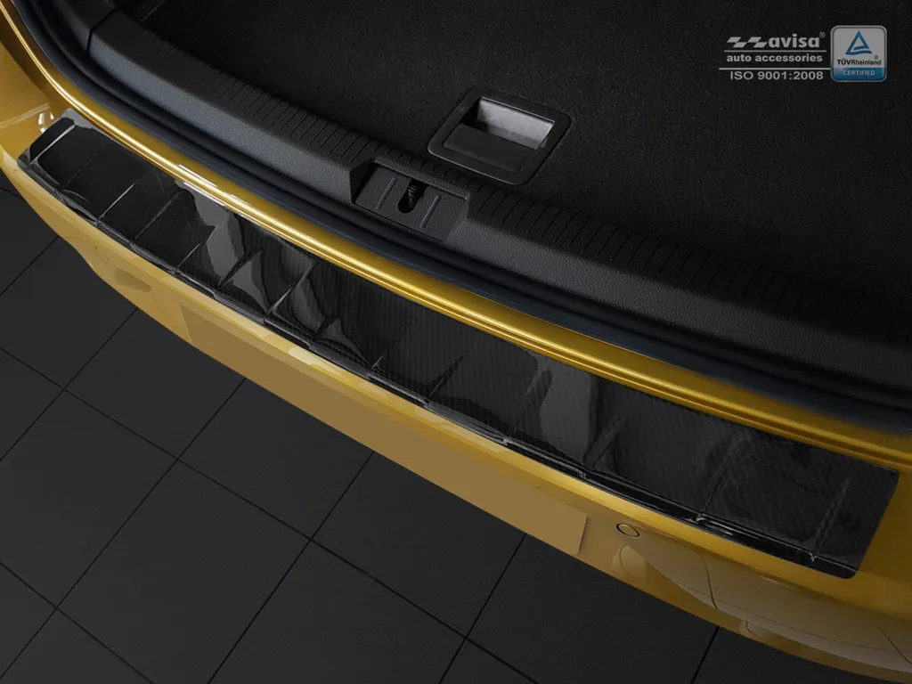Protège seuil de coffre VW Golf VII 2012-2020 finition carbone chic