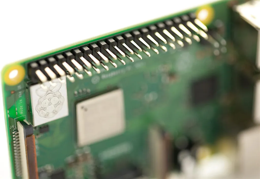 Micro-ordinateur Raspberry Pi 3 B+ Carte de Développement Quadcore - 10