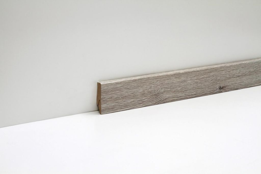 Classen Clip-Fußleiste 240 cm 58 x 19 mm Eiche Ivory grau