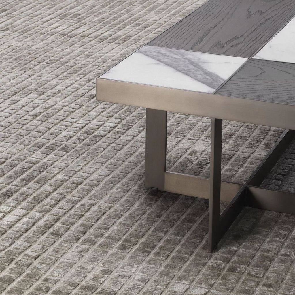 Casa Padrino Luxus Viskose Teppich Grau 300 x 400 cm - Handgewebter Wohnzimmer & Hotel Teppich - Wohnzimmer Deko Accessoires - Luxus Qualität
