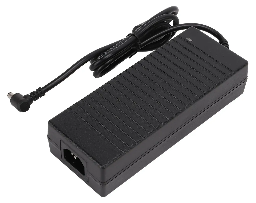 Bloc d'alimentation 12V 12,5A chargeur 3 pins avec protection thermique 150W