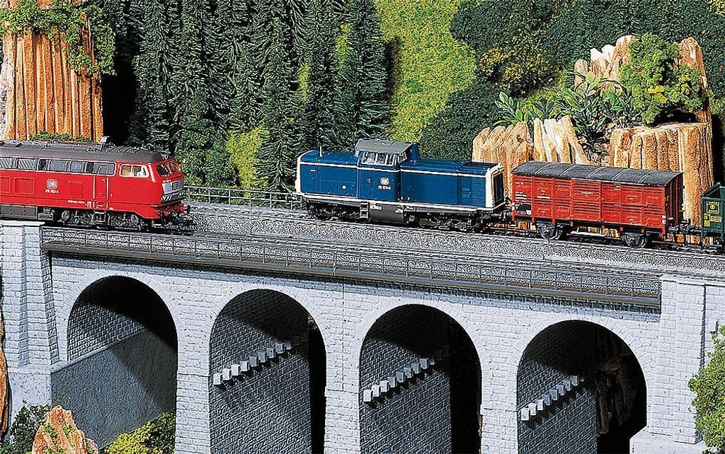 Faller 120477 - 1/87 / H0 Viadukt-Oberteil - Neu