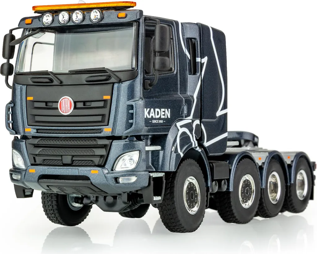 Tracteur DEN KADEN 2025 KADEN 1:43 en métal lourd anti-poussière