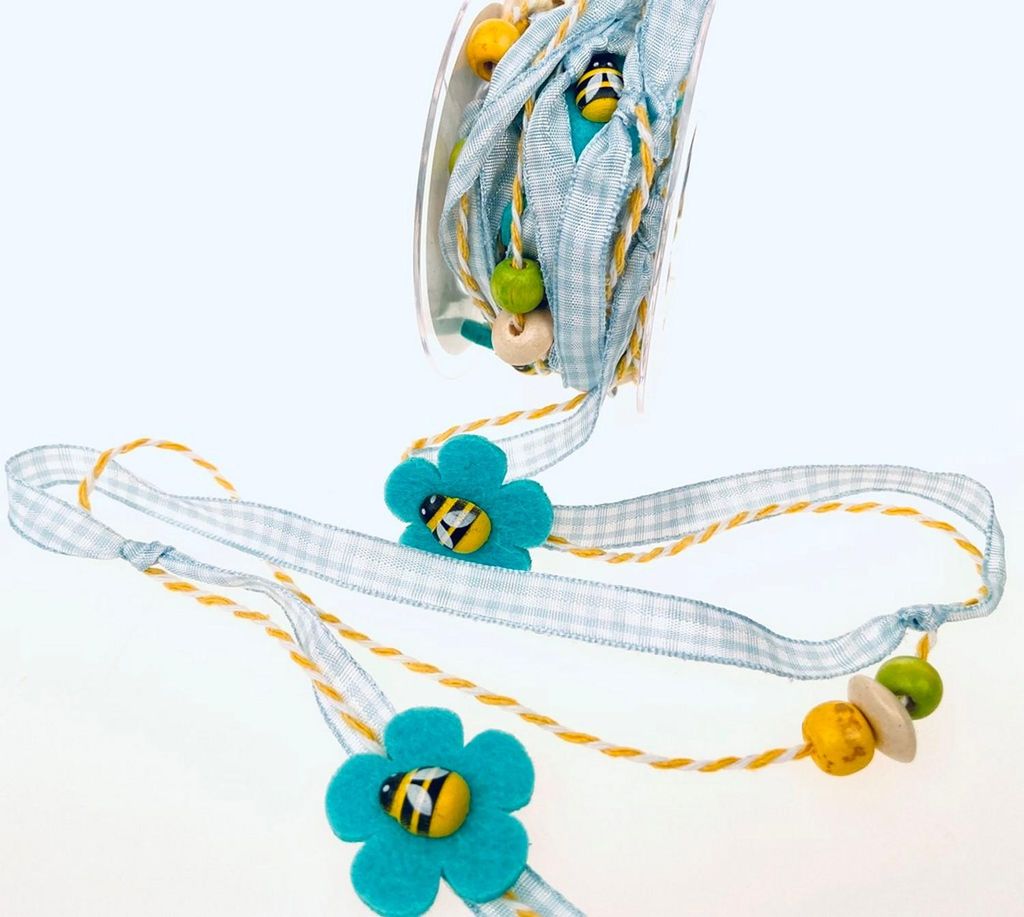 Dekokordel "Maja" - Karoband mit Kordel & Filzblüten - hellblau-weiß -10mm - 5m