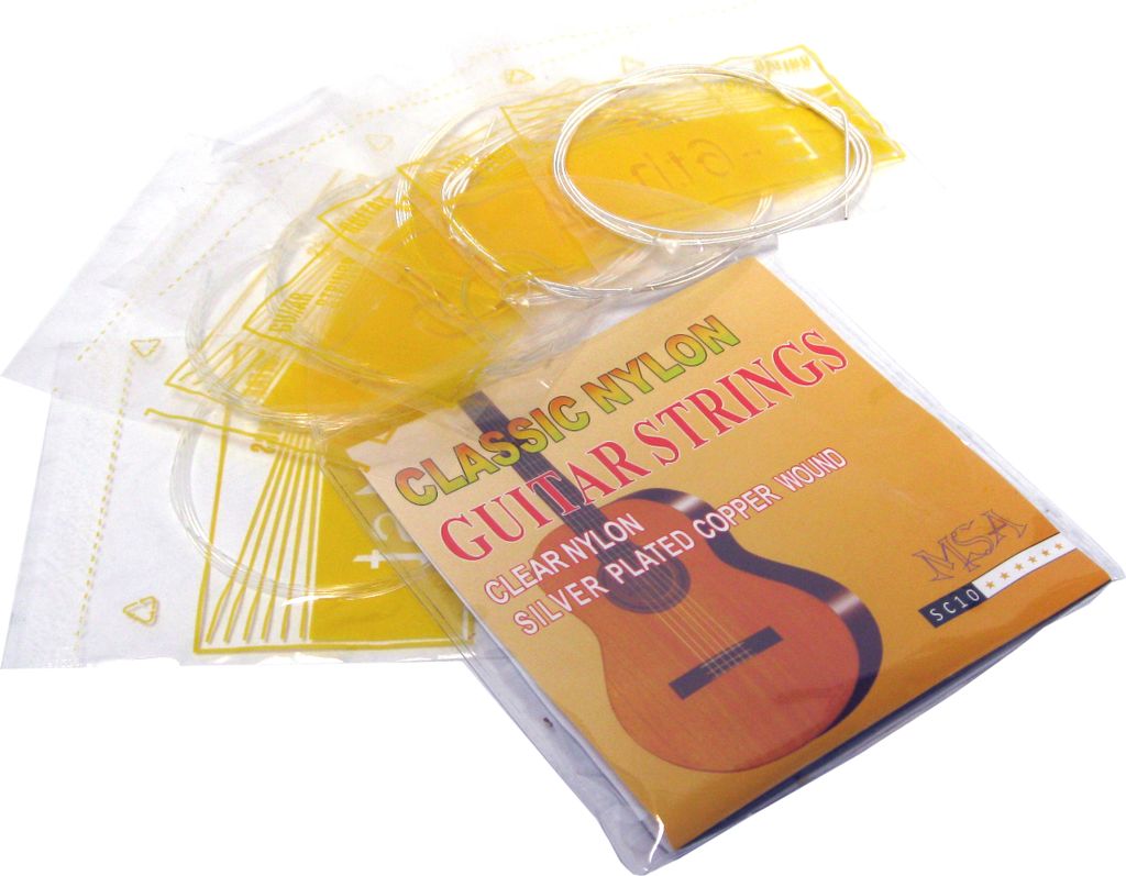 1 Satz Nylonsaiten Saiten für Konzertgitarre Gitarrensaiten 028-043 Stärke + 3x Plektrons