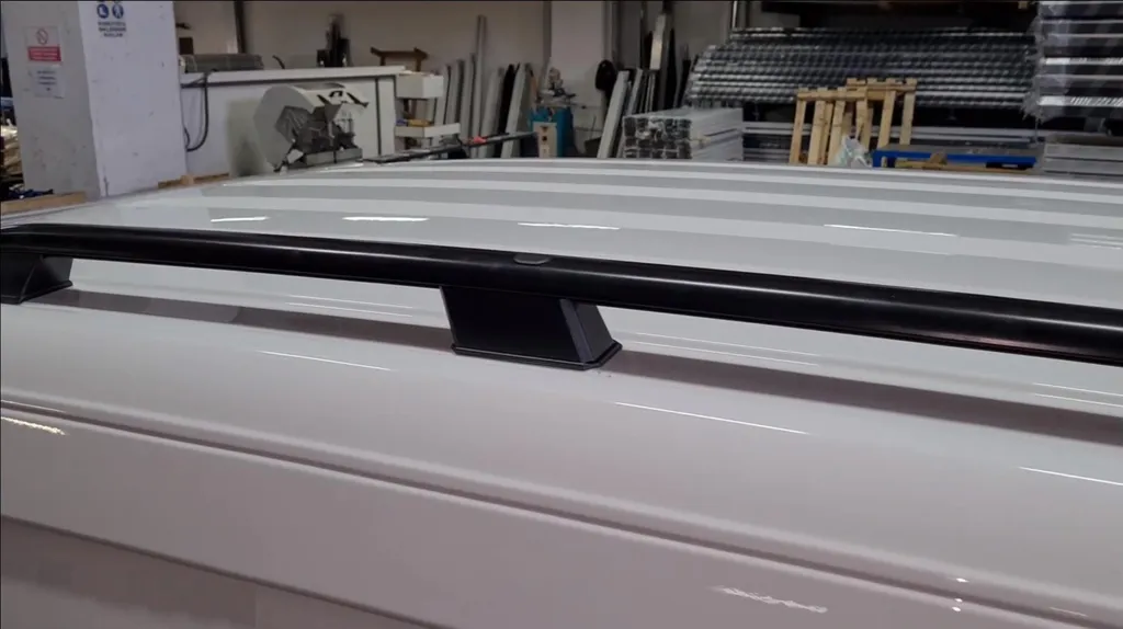 Mancorrenti Tetto Corso Schwarz Opel Vivaro Renault Trafic 2014+ - 7