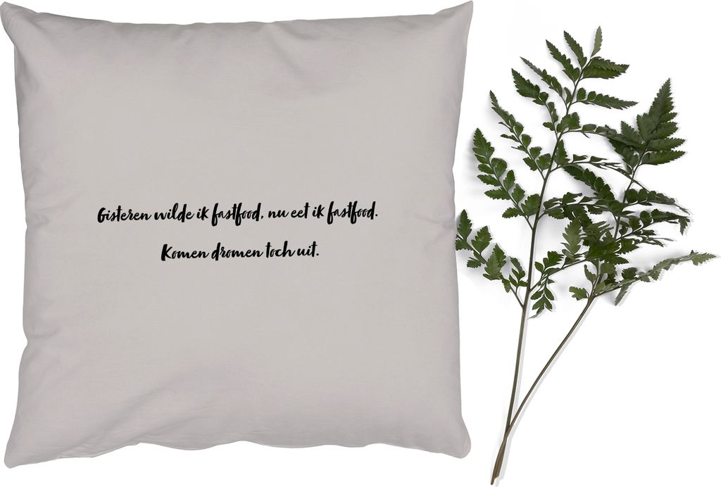 MuchoWow Zierkissen Sofakissen Wohnzimmer Dekokissen 60x60 cm Gestern wollte ich Fast Food - Zitat - Sitzfläche - Foto Polster