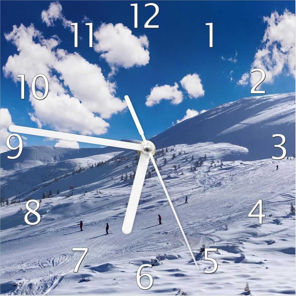 Wallario Design Wanduhr Ski-Piste in den Alpen aus Echtglas, Größe 20 x 20 cm