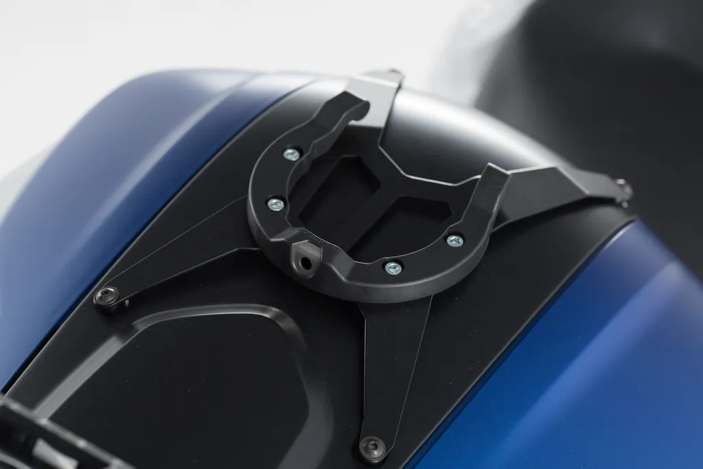 Anneau de réservoir ION BMW F800 fixation sûre sans rayer le réservoir