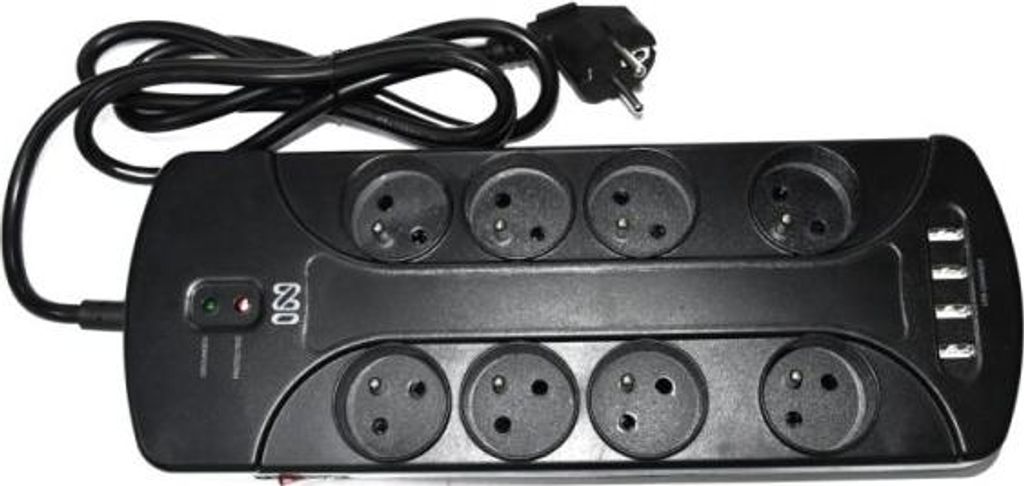 Überspannungsschutz IN 553028 mit 8 Steckdosen und 4 USB